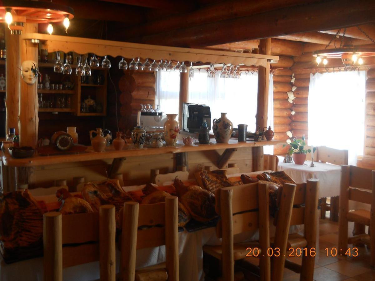 Rönk-wellness panzió Mezőpeterd Acomodação com café da manhã Exterior foto