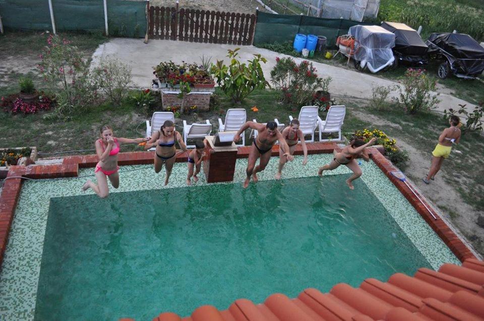 Rönk-wellness panzió Mezőpeterd Acomodação com café da manhã Exterior foto